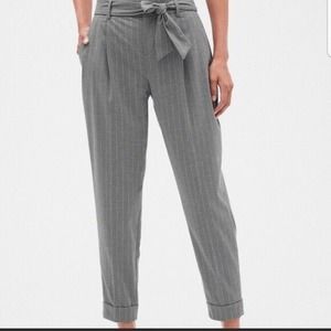 NWT Banana Republic Tie Waist Dress Pants Gray Pinstriped Womens Size 8 Cropped